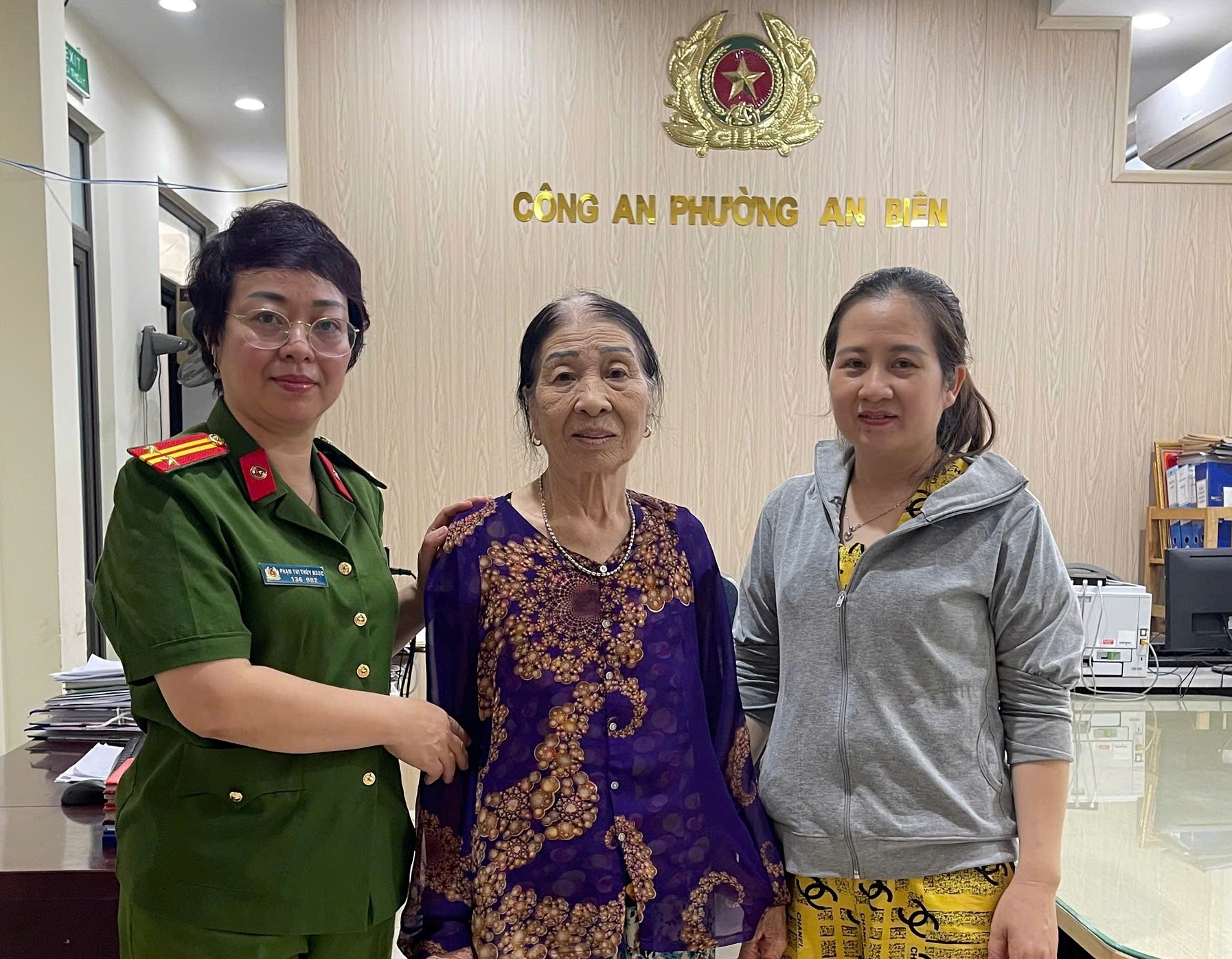 Công an phường An Biên kịp thời hỗ trợ cụ bà 80 tuổi đi lạc đoàn tụ cùng gia đình